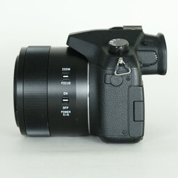 Panasonic LUMIX DMC-FZ1000