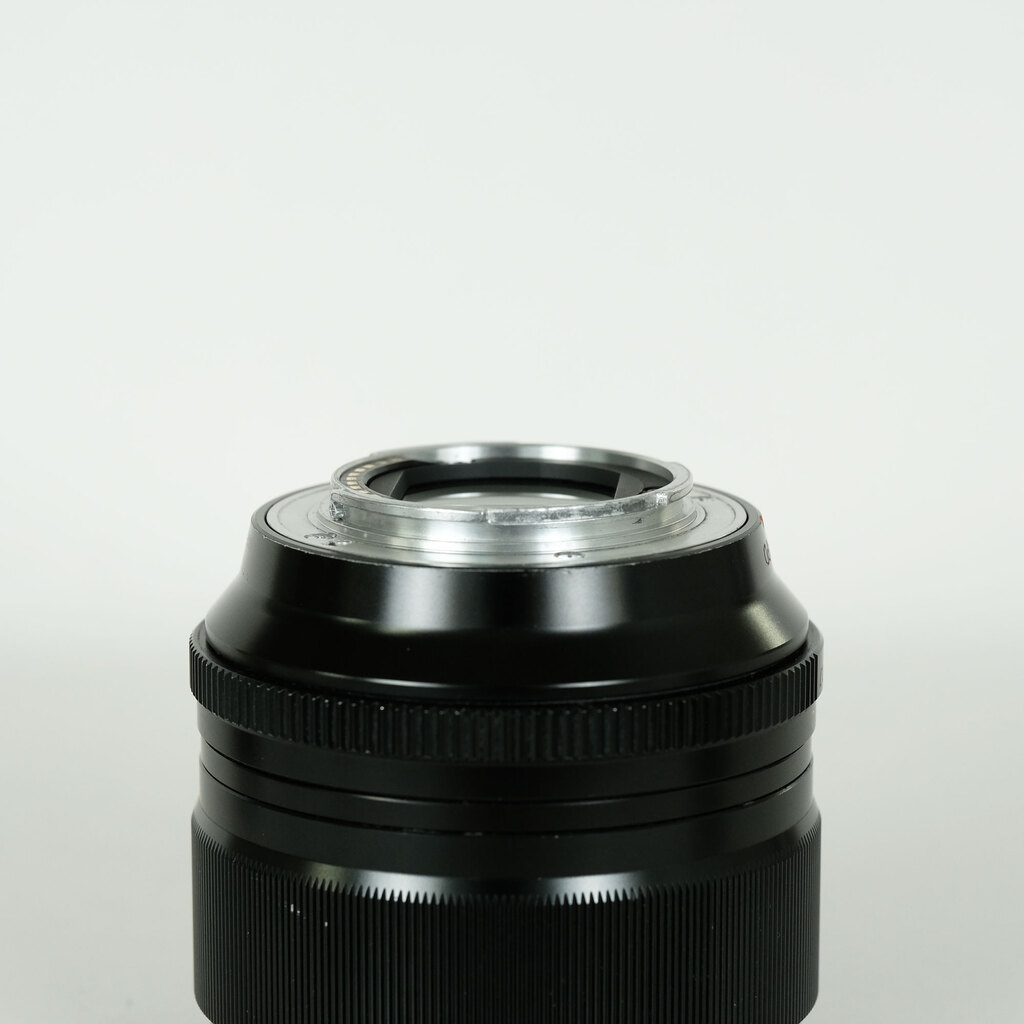 FUJIFILM XF56mmF1.2 R APD