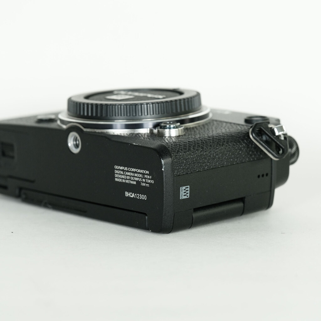 OLYMPUS PEN-F OLYMPUS PEN-F