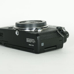 OLYMPUS PEN-F OLYMPUS PEN-F