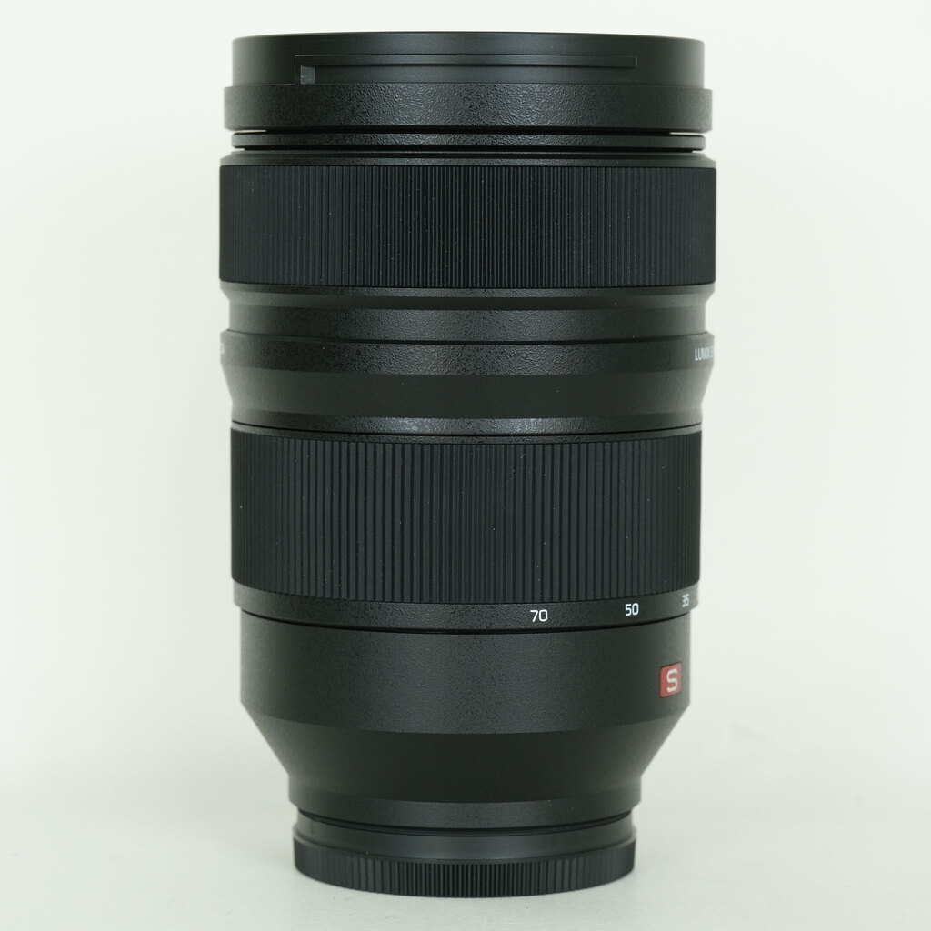 Panasonic LUMIX S PRO 24-70mm F2.8