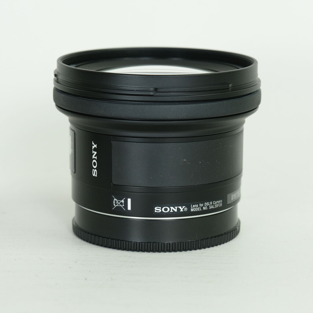 SONY 20mm F2.8 SAL20F28