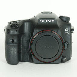 SONY α77IIボディ ILCA-77M2