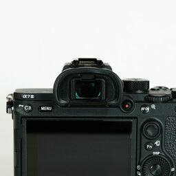 SONY α7 III（ILCE-7M3）
