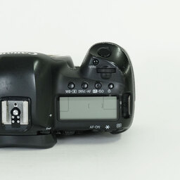 Canon EOS 5D Mark IV