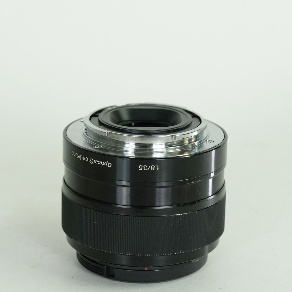 SONY E 35mm F1.8 OSS SEL35F18