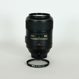 Nikon AF-S VR Micro-Nikkor 105mm f/2.8G IF-ED