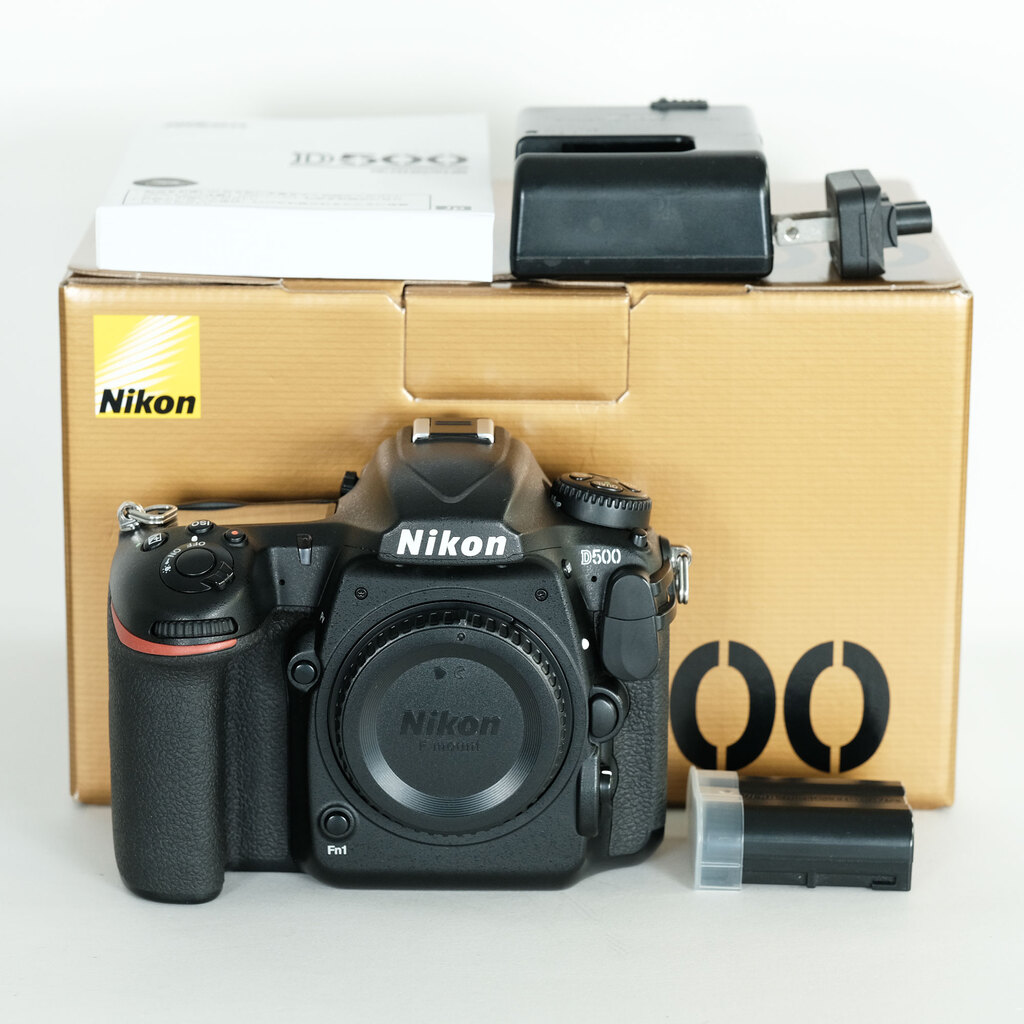 Nikon D500