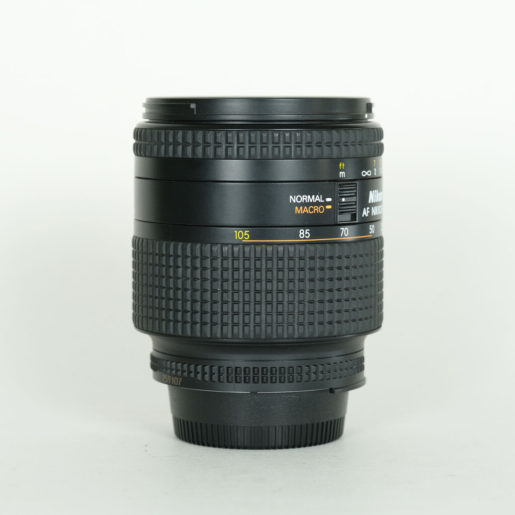 Nikon AF 28-105mm F3.5-4.5D
