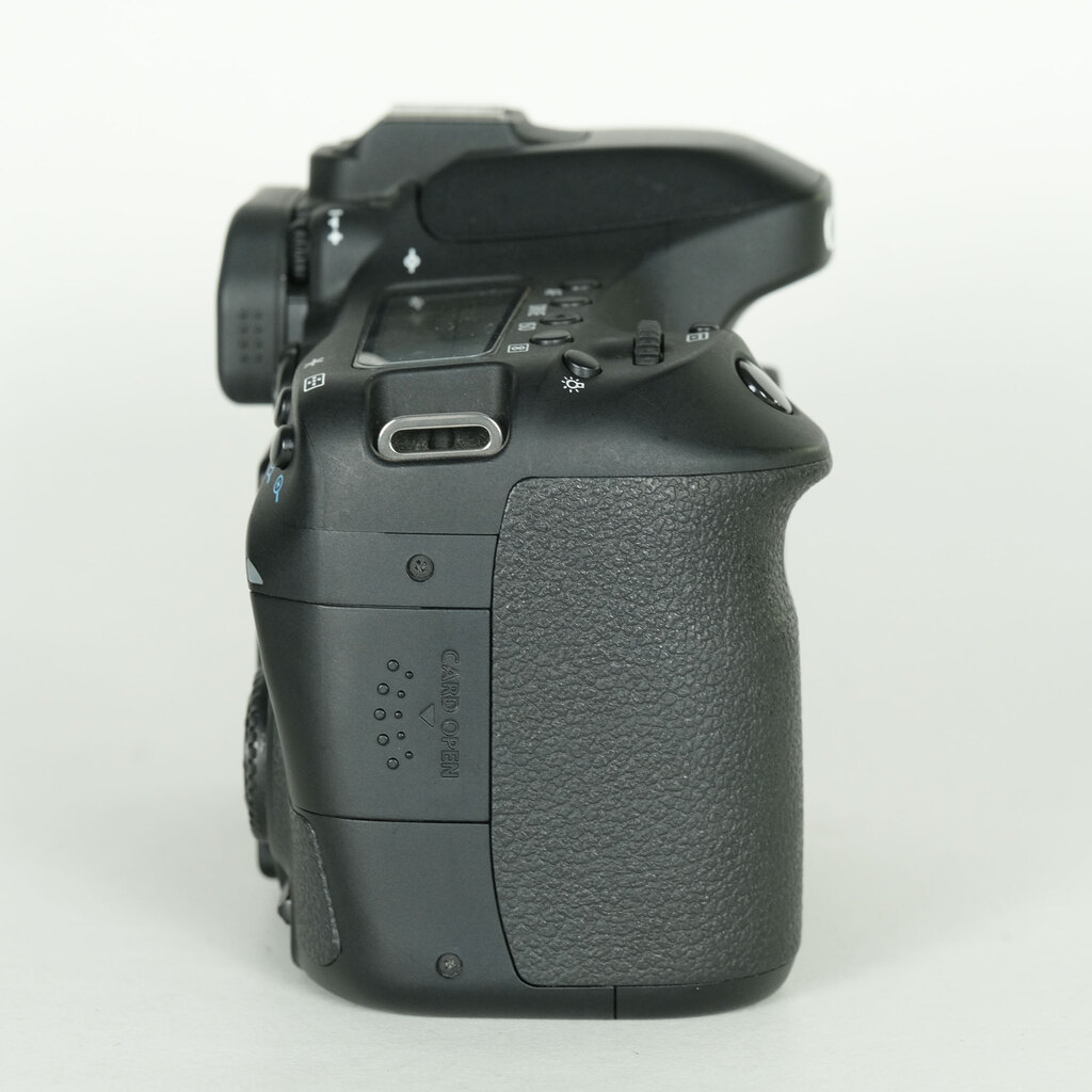 Canon EOS 80D Canon EOS 80D