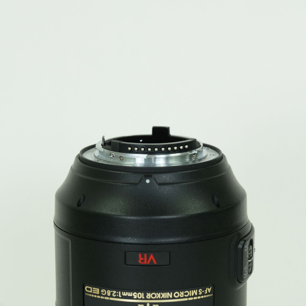 Nikon AF-S VR Micro-Nikkor 105mm f/2.8G IF-ED