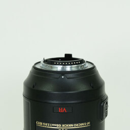 Nikon AF-S VR Micro-Nikkor 105mm f/2.8G IF-ED