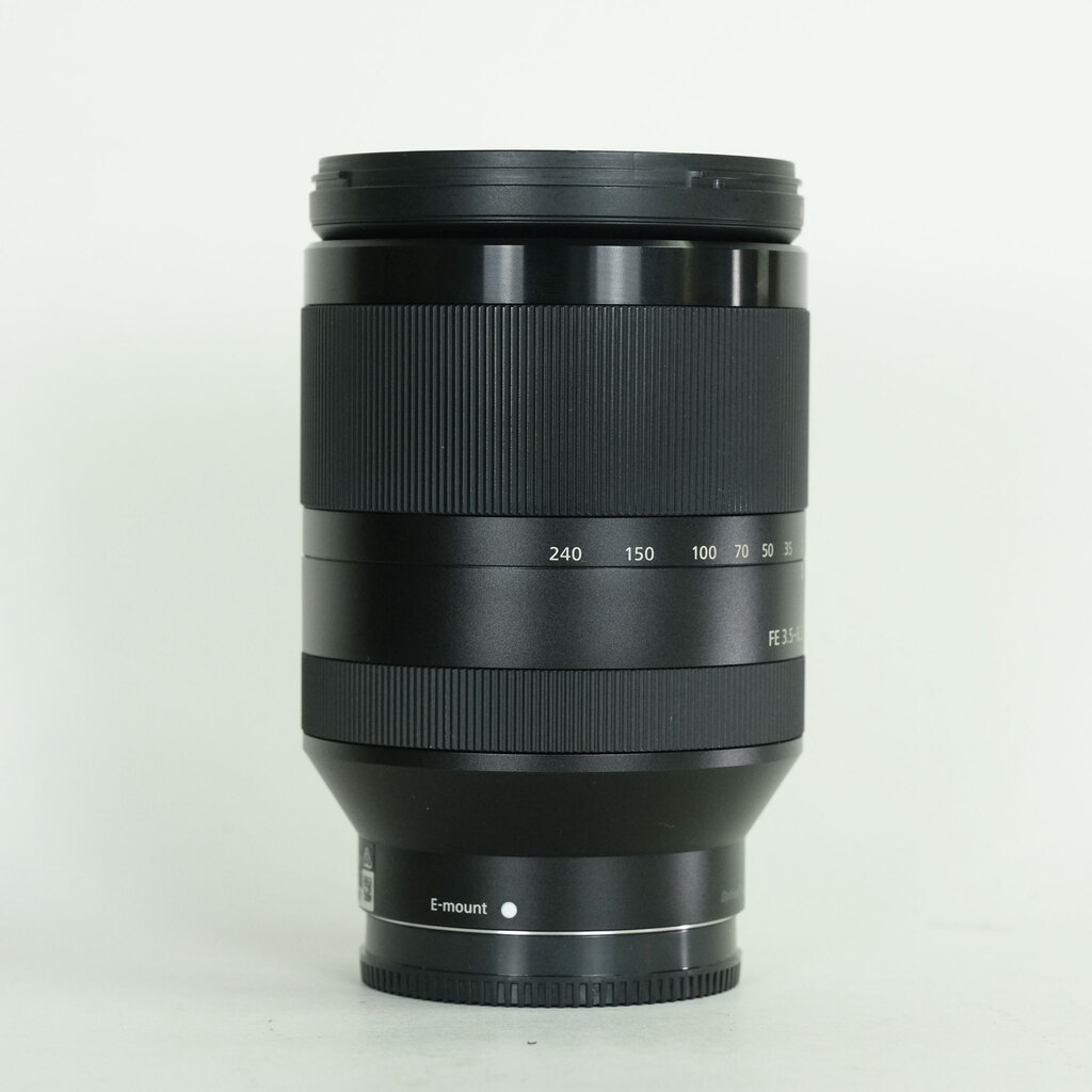 SONY FE 24-240mm F3.5-6.3 OSS SEL24240