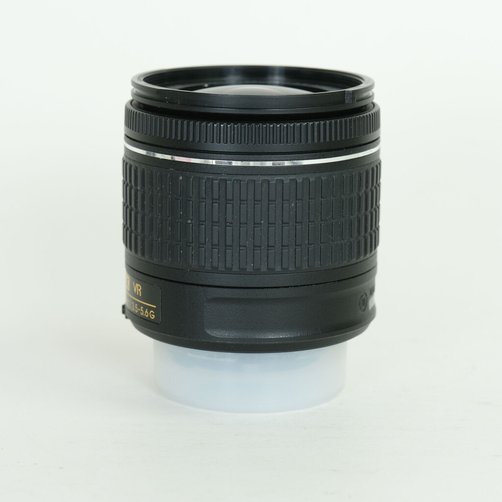 Nikon AF-P DX NIKKOR 18-55mm F3.5-5.6G VR Nikon AF-P DX NIKKOR 18-55mm F3.5-5.6G VR