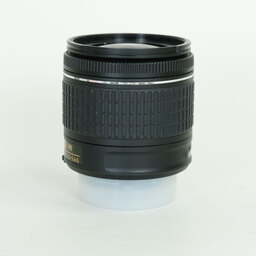Nikon AF-P DX NIKKOR 18-55mm F3.5-5.6G VR Nikon AF-P DX NIKKOR 18-55mm F3.5-5.6G VR