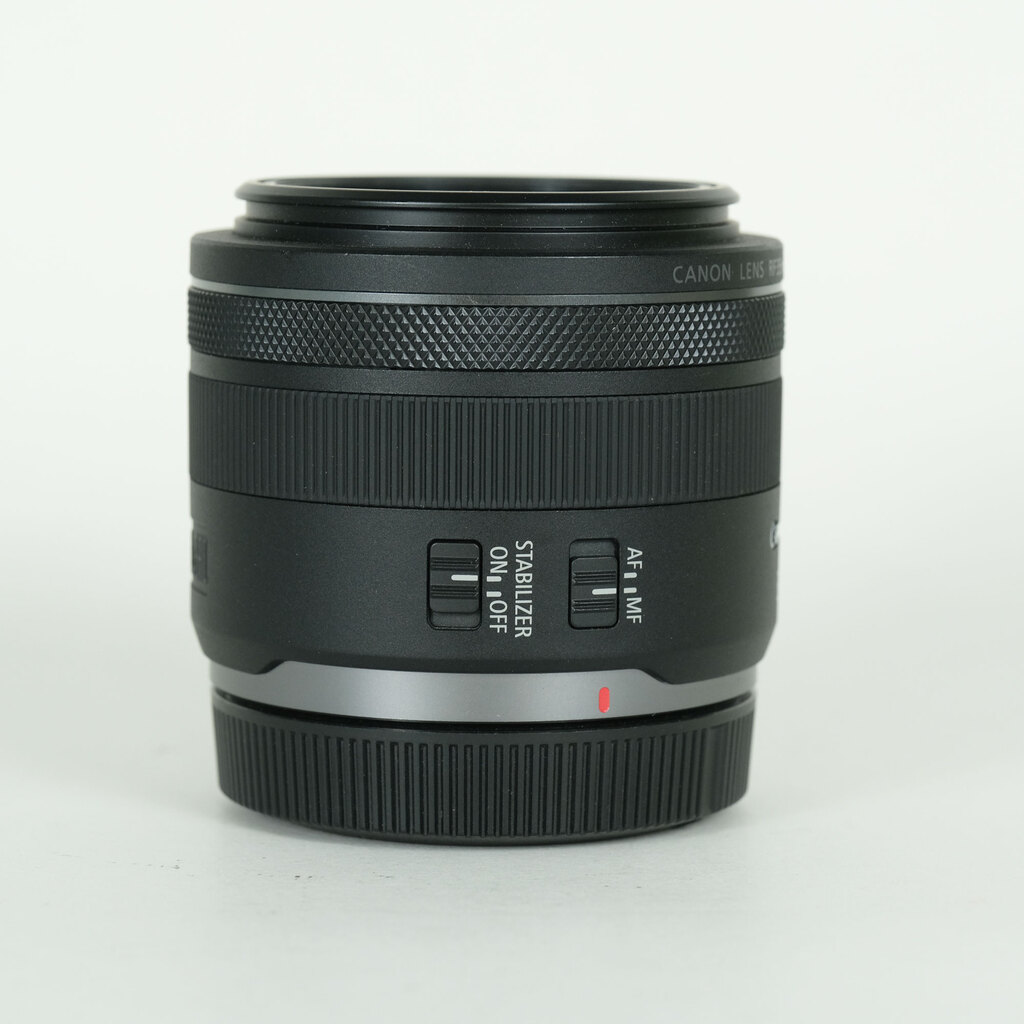 Canon RF35mm F1.8 MACRO IS STM