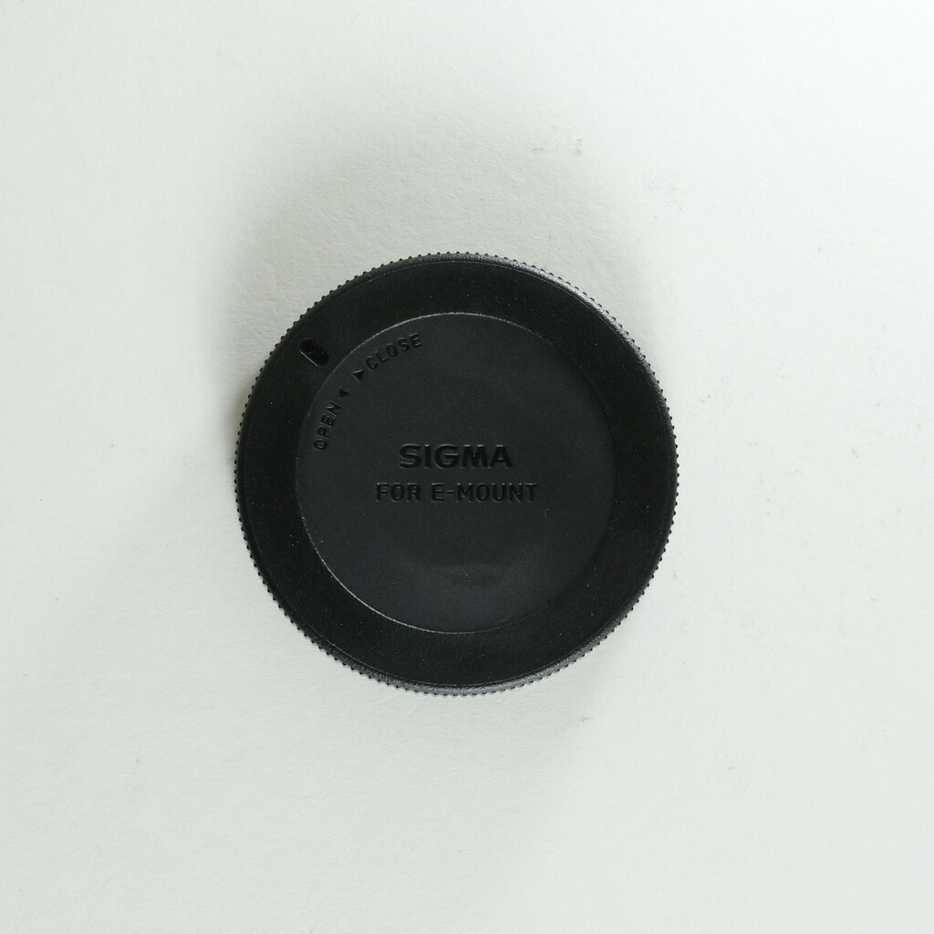 SIGMA 70mm F2.8 DG MACRO｜Art [ソニーE用]