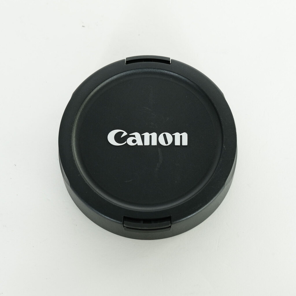 Canon EF8-15mm F4L フィッシュアイ USM