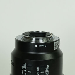 SONY FE 90mm F2.8 Macro G OSS SEL90M28G
