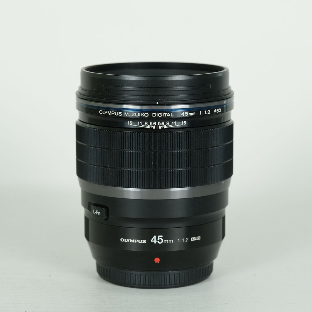 M.ZUIKO DIGITAL ED 45mm F1.2 PRO 中古価格比較 - 価格.com