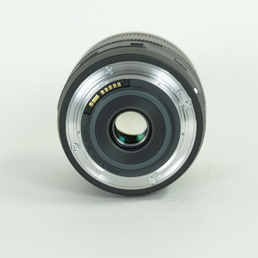 Canon EF-S18-135mm F3.5-5.6 IS USM