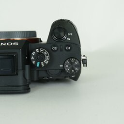 SONY α7R III(ILCE-7RM3) SONY α7R III(ILCE-7RM3)