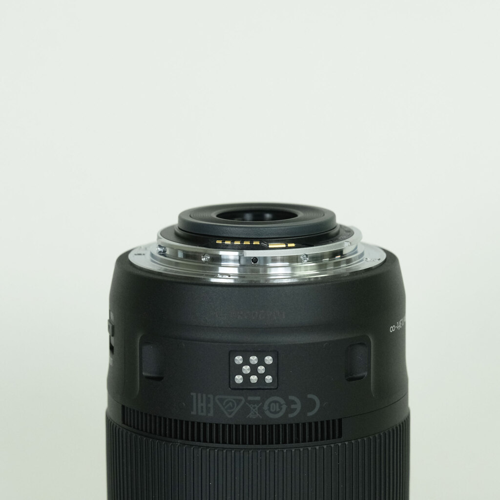 Canon EF-S18-135mm F3.5-5.6 IS USM