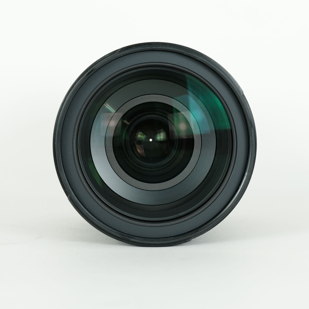 Nikon AF-S NIKKOR 28-300mm f/3.5-5.6G ED VR