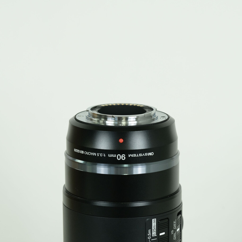 OM SYSTEM M.ZUIKO DIGITAL ED 90mm F3.5 Macro IS PRO