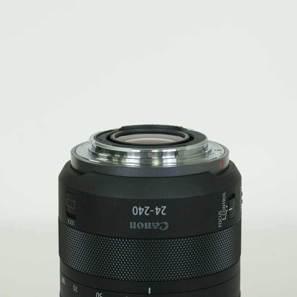 Canon RF24-240mm F4-6.3 IS USM