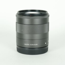 Canon EF-M18-55mm F3.5-5.6 IS STM