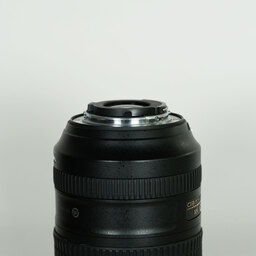 Nikon AF-S DX NIKKOR 18-300mm f/3.5-6.3G ED VR