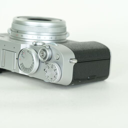 FUJIFILM X100V シルバー