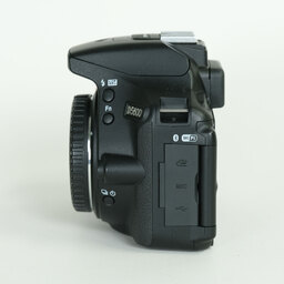 Nikon D5600
