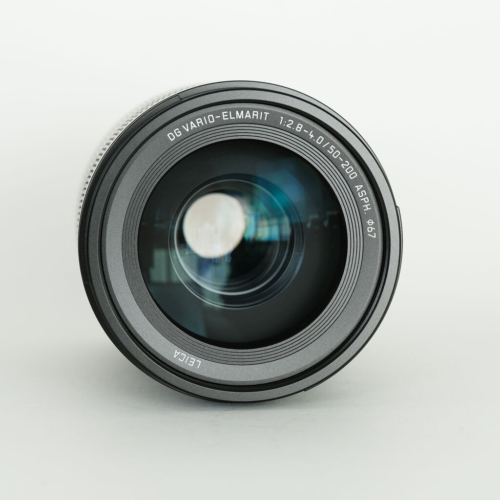 Panasonic LEICA DG VARIO-ELMARIT 50-200mm / F2.8-4.0 ASPH. / POWER O.I.S.