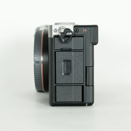 SONY α7C II(ILCE-7CM2) SONY α7C II(ILCE-7CM2)