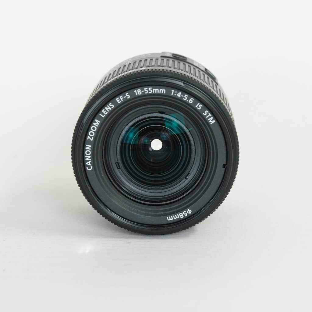 Canon EF-S18-55mm F4-5.6 IS STM