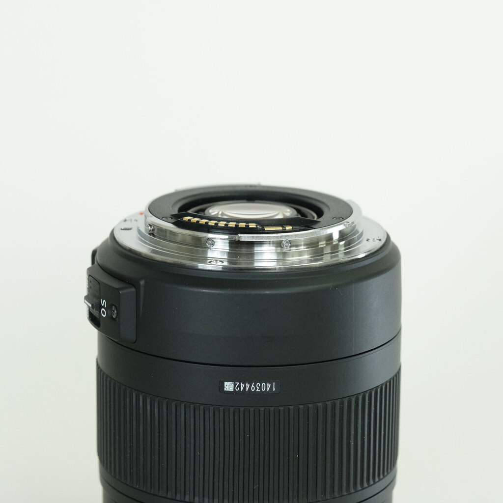 SIGMA 18-250mm F3.5-6.3 DC MACRO OS HSM (キヤノンEF用)