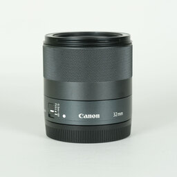 Canon EF-M32mm F1.4 STMの出品 | ONE SCENE（ワンシーン）