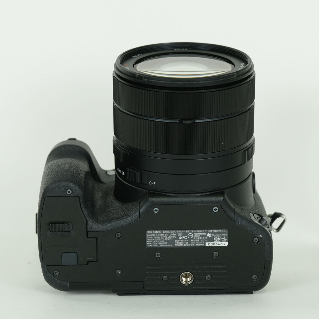 SONY Cyber-shot DSC-RX10M3