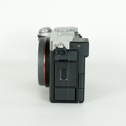 SONY α7C II（ILCE-7CM2）