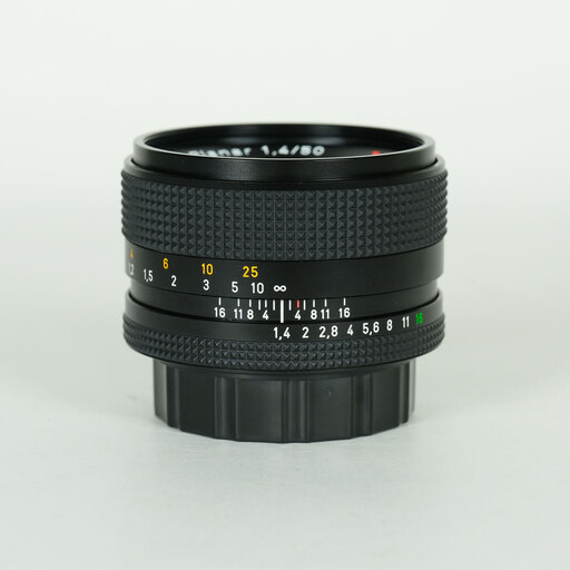 Carl Zeiss Planar T* 50mmF1.4を徹底解説。作例から中古相場まで