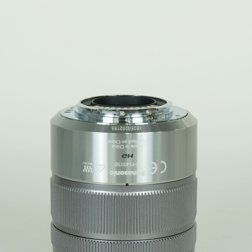 Panasonic LUMIX G VARIO 45-150mm / F4.0-5.6 ASPH. / MEGA O.I.S. Panasonic LUMIX G VARIO 45-150mm / F4.0-5.6 ASPH. / MEGA O.I.S.