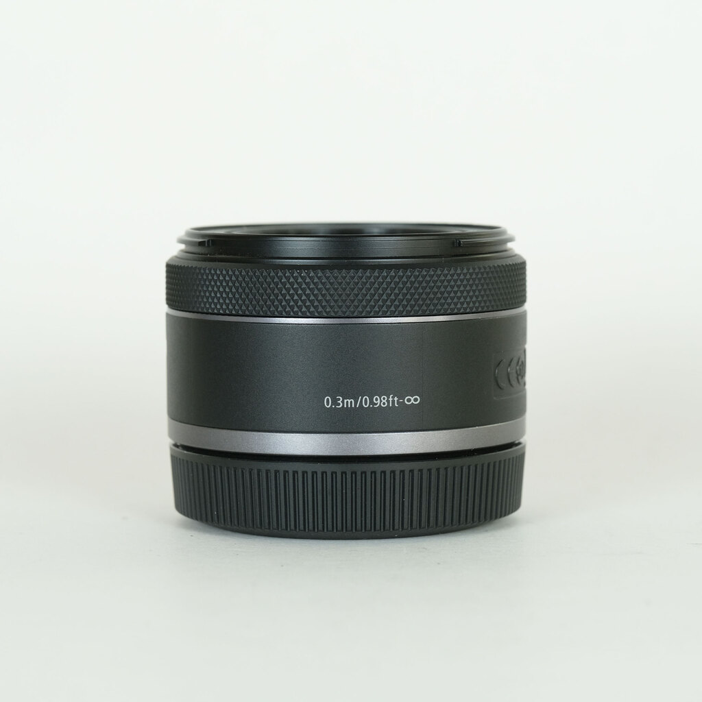 Canon RF50mm F1.8 STM