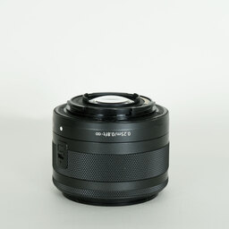 Canon EF-M15-45mm F3.5-6.3 IS STM