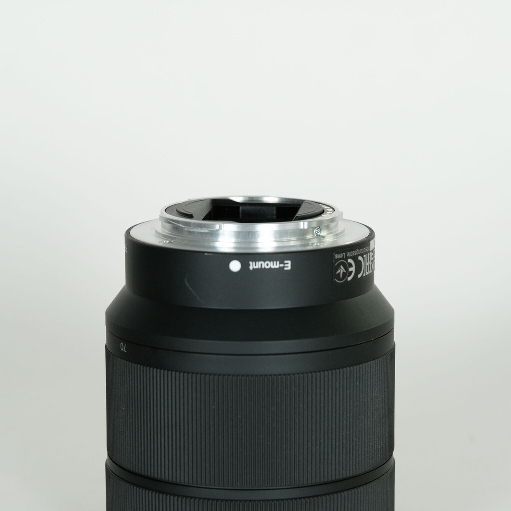 SONY FE 28-70mm F3.5-5.6 OSS SEL2870