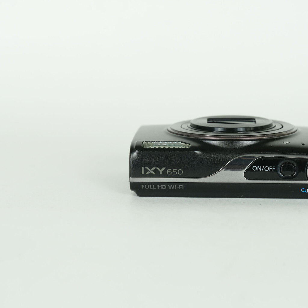 Canon IXY 650 ブラック