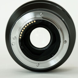 SONY FE 85mm F1.8 SEL85F18