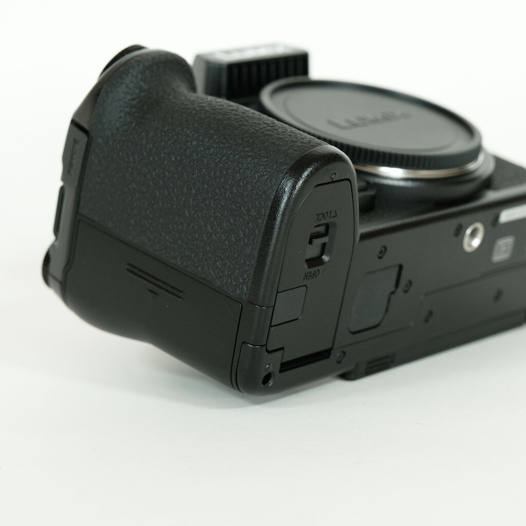 Panasonic LUMIX S5II DC-S5M2 Panasonic LUMIX S5II DC-S5M2