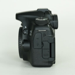 Canon EOS 70D Canon EOS 70D
